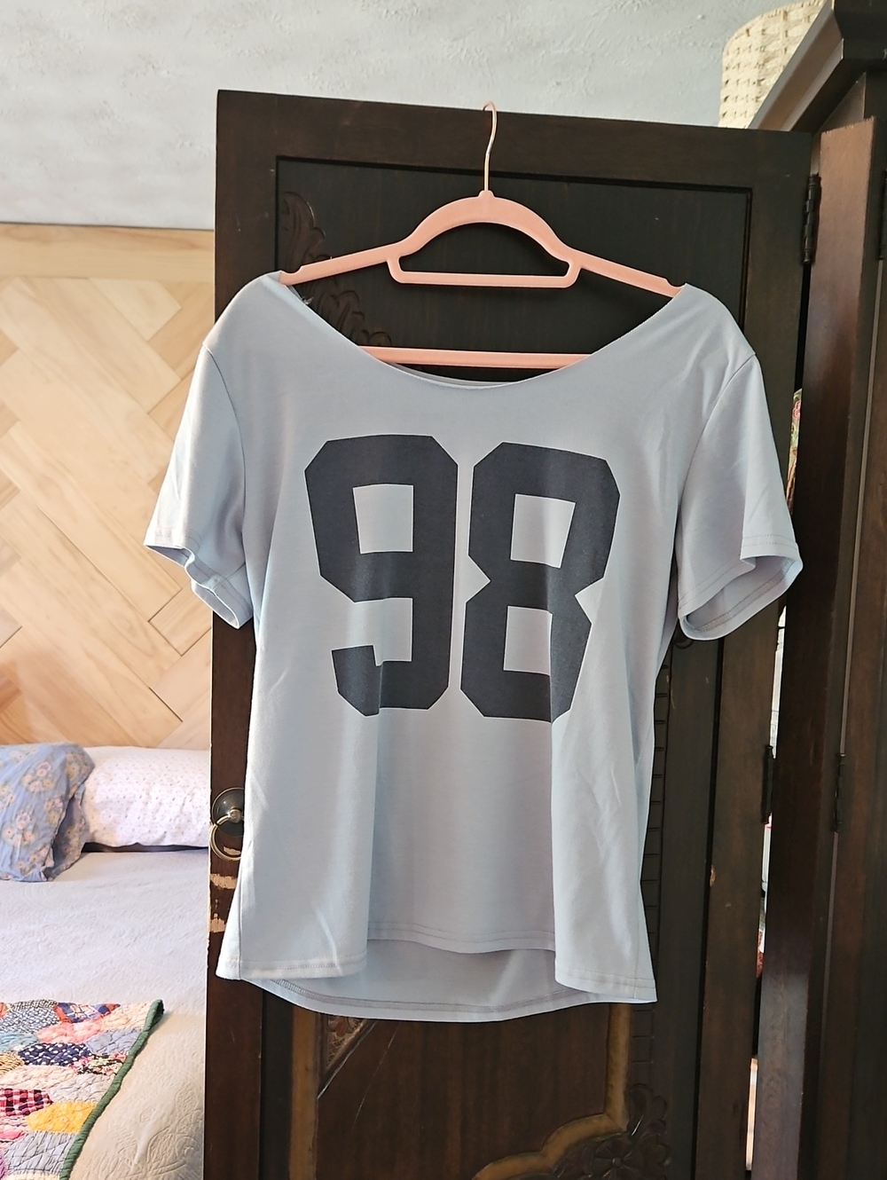 Source Unknown Light Blue Women's Jersey Top with Black '98' Graphic